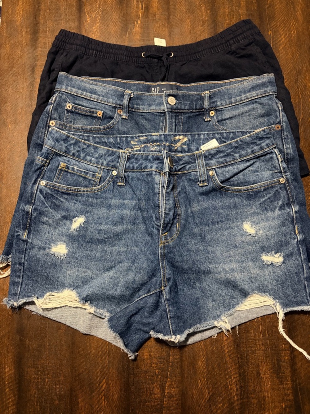 BUNDLE GAP , SEVEN mankind Distressed Cutoff Jean Shorts - Blue